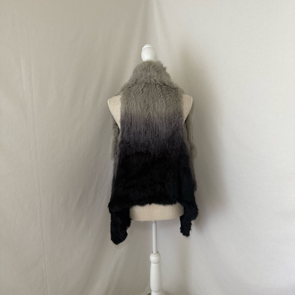 Metric Knits Real Rabbit Fur Vest - Picture 2 of 4